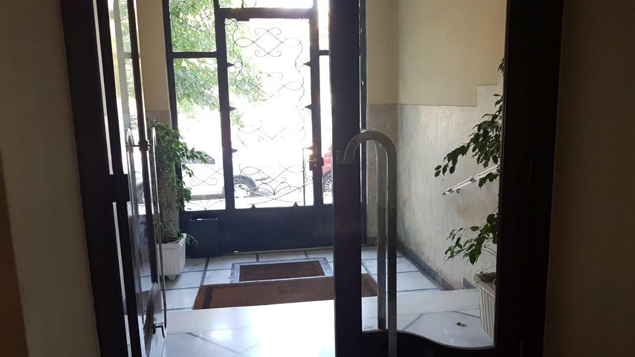 Violet Errathens Apartment - Athens Center, 7 Bd, 3 Bath Exterior photo